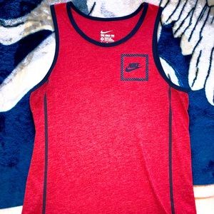 Nike tank top mens medium